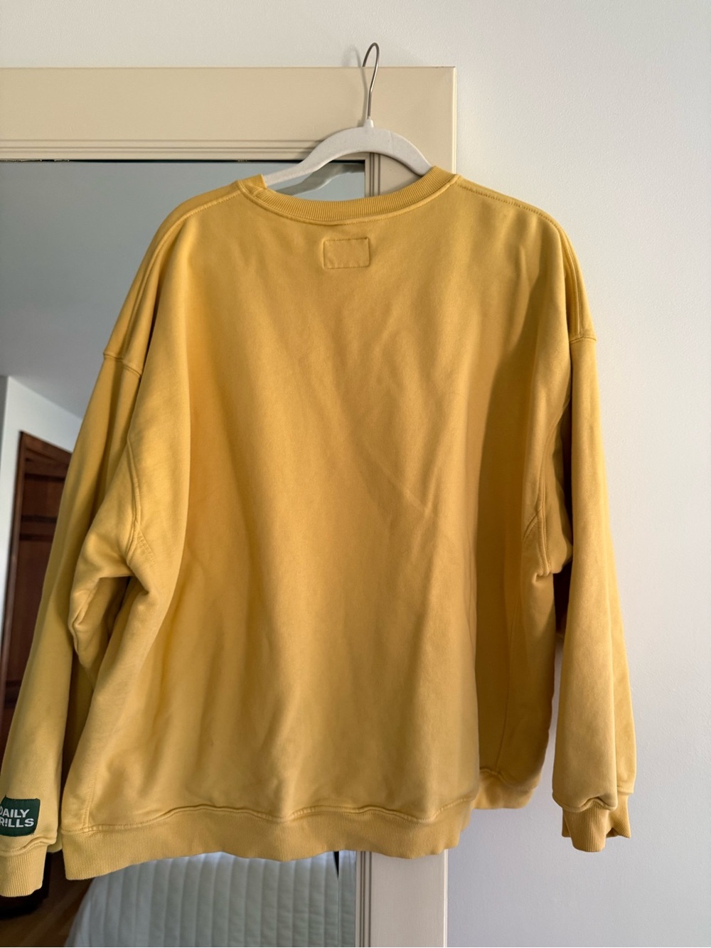 Daily Drills Sunny Crewneck - perfect condition - Picture 2 of 4